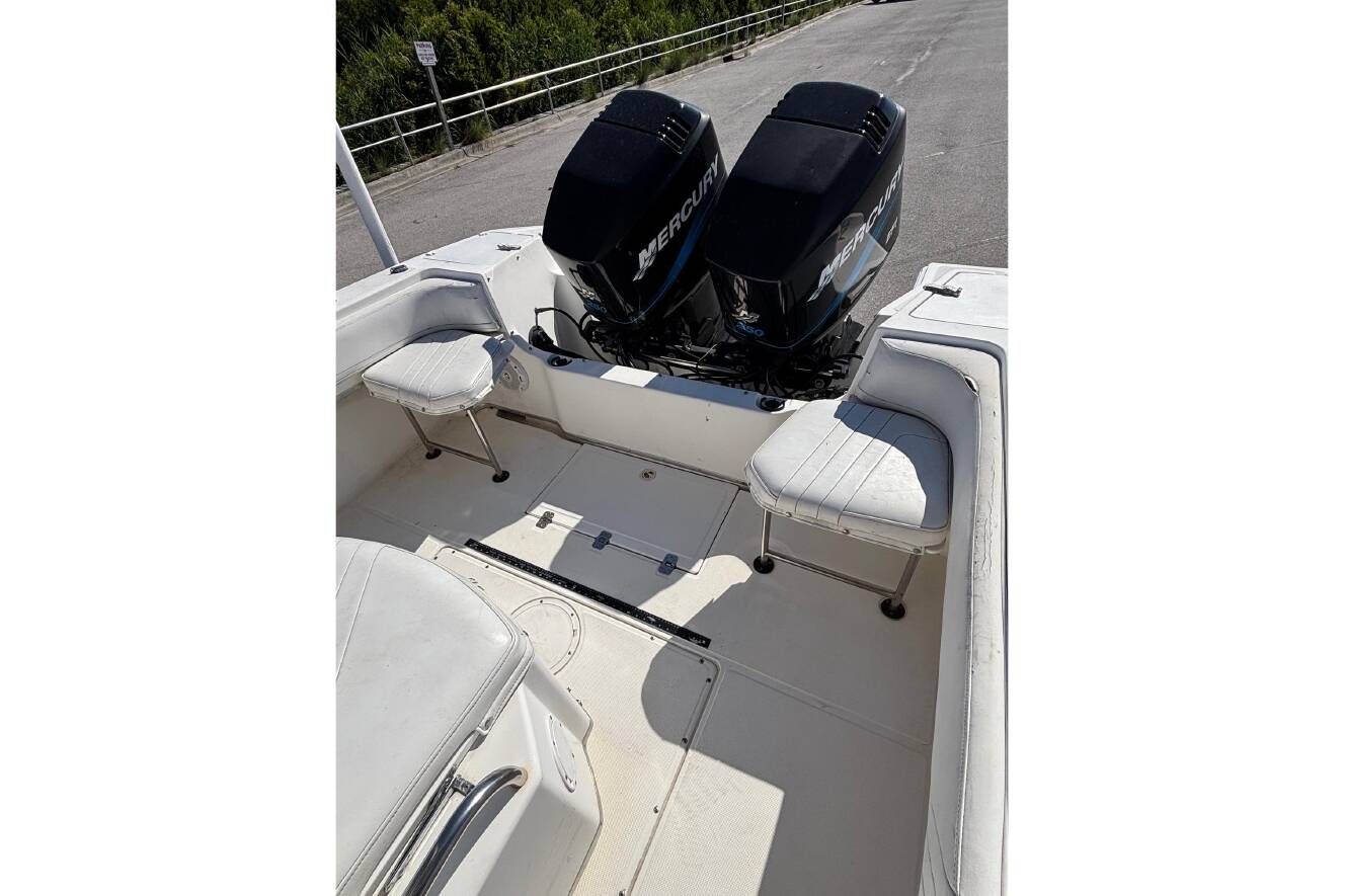 A photo of this 2000 Fountain 29 Sportfish CC
