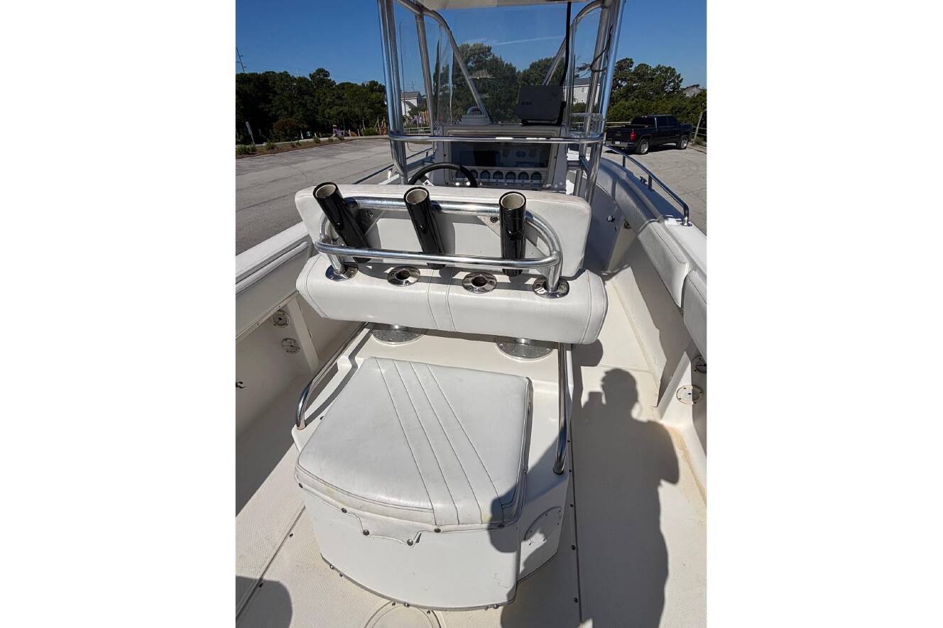 A photo of this 2000 Fountain 29 Sportfish CC