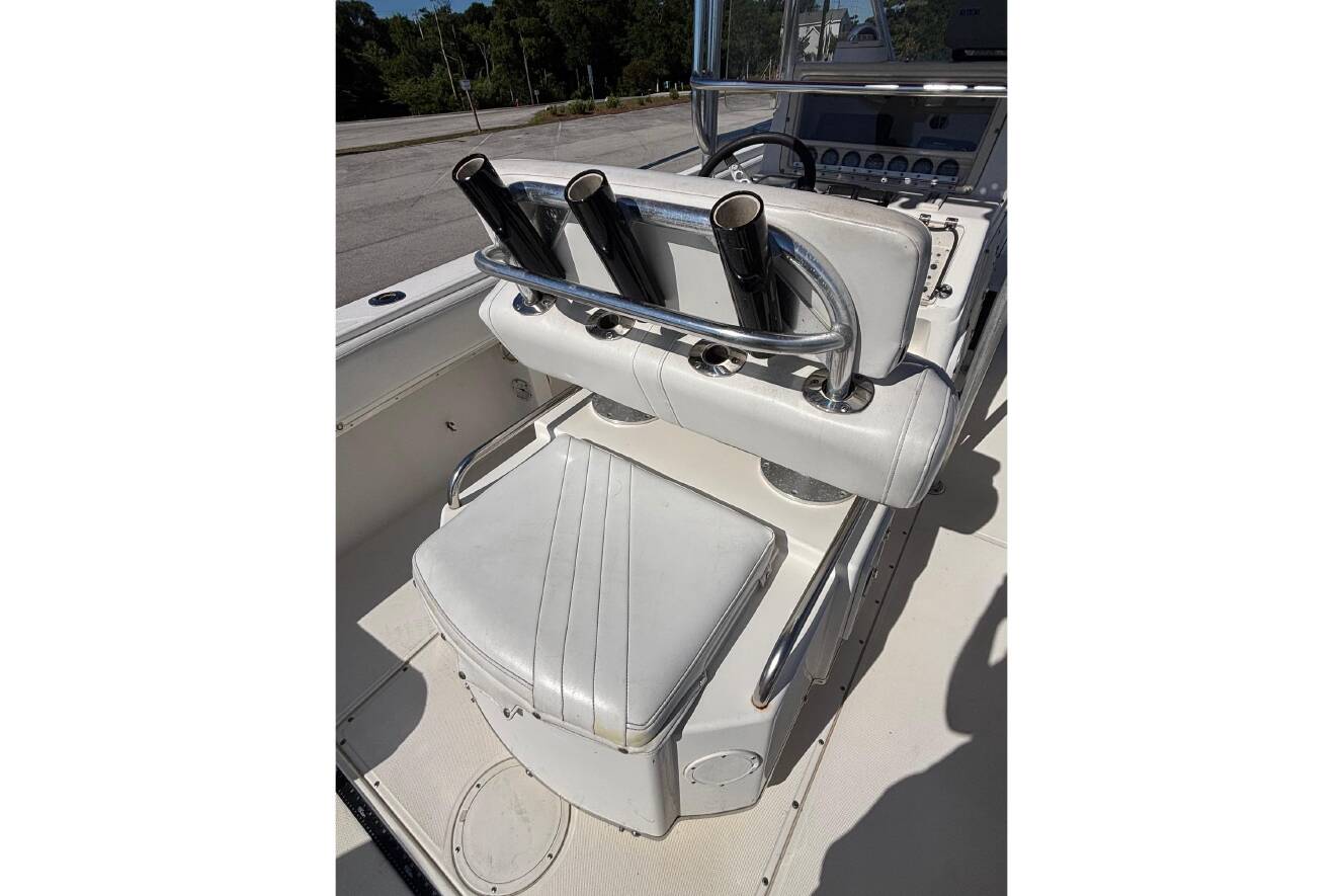 A photo of this 2000 Fountain 29 Sportfish CC
