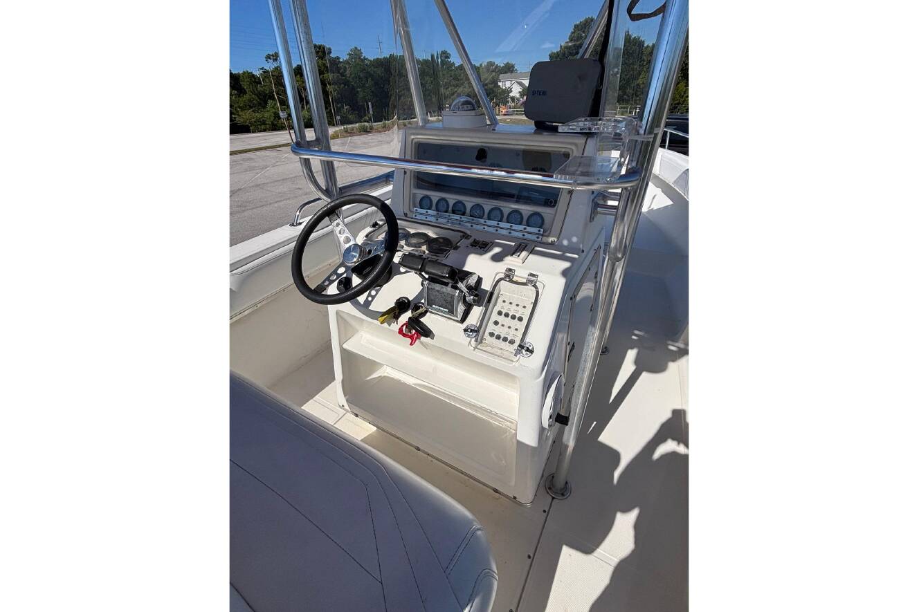 A photo of this 2000 Fountain 29 Sportfish CC