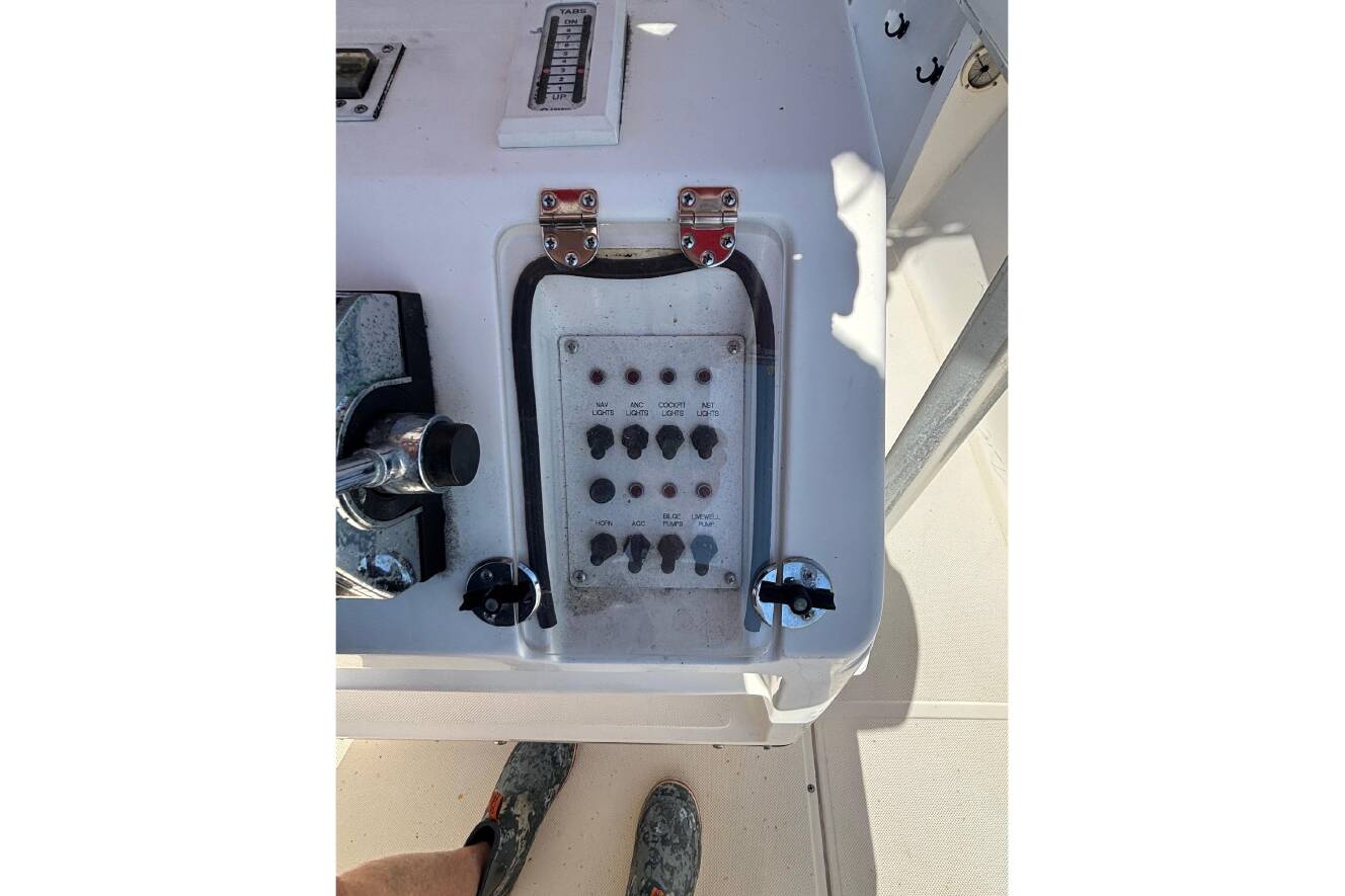 A photo of this 2000 Fountain 29 Sportfish CC