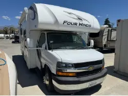 2021 Thor Four Winds 22E Chevy 3500