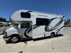 2021 Thor Four Winds 22E Chevy 3500
