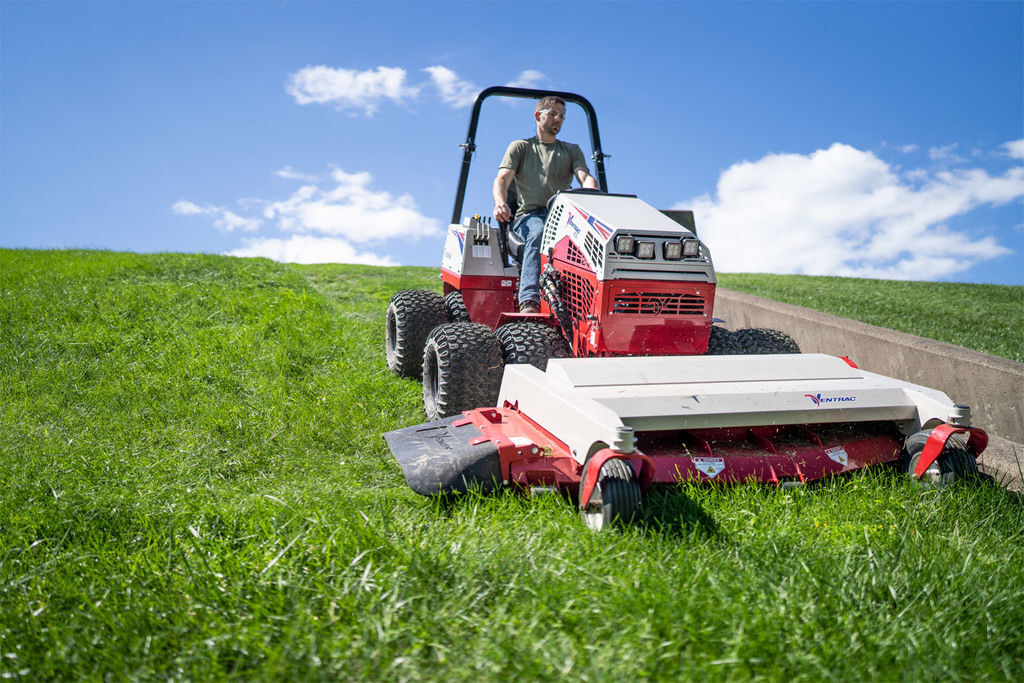 Ventrac MS720 Finish Mower (72") in Hagerstown, MD