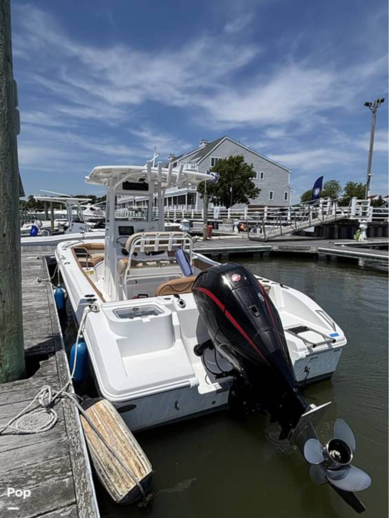 A photo of this 2025 Nauticstar 242 0SL