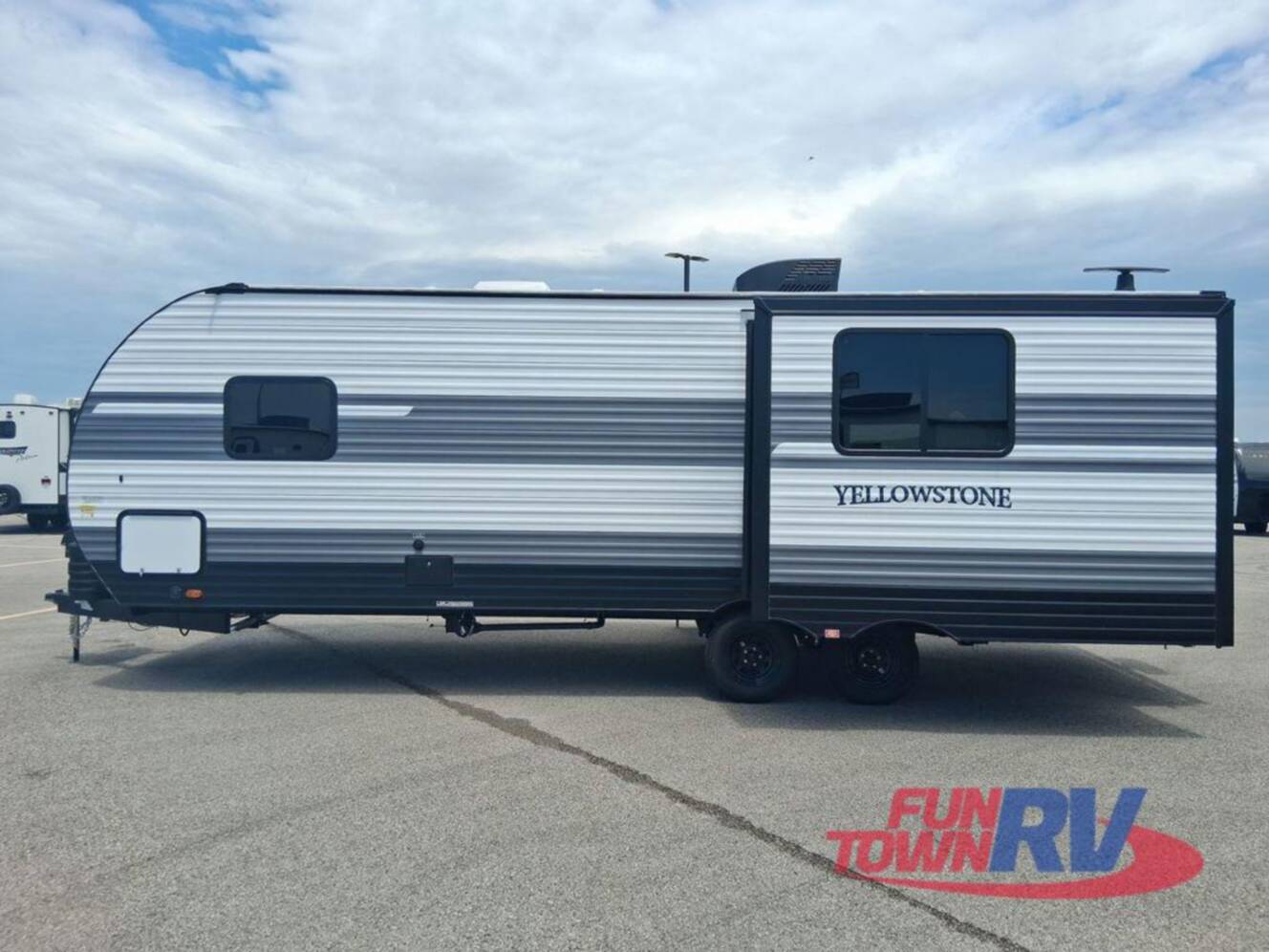 A photo of this 2026 Gulf Stream Rv Yellowstone Classic 251RE