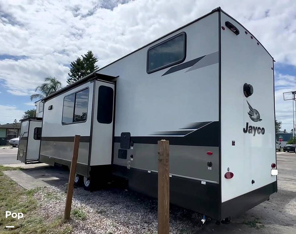 2024 Jayco Jay Flight Bungalow 40LSDL in bradenton FL