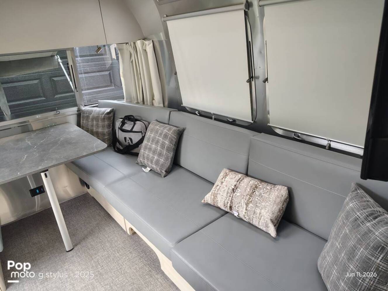 A photo of this 2024 Airstream Flying Cloud 25FB Queen