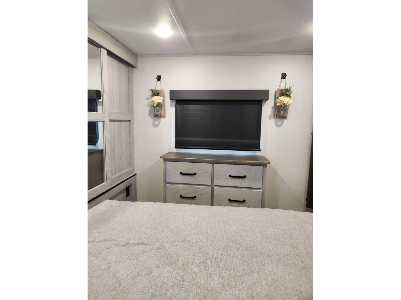 A photo of this 2023 Keystone MONTANA HIGH COUNTRY 377FL