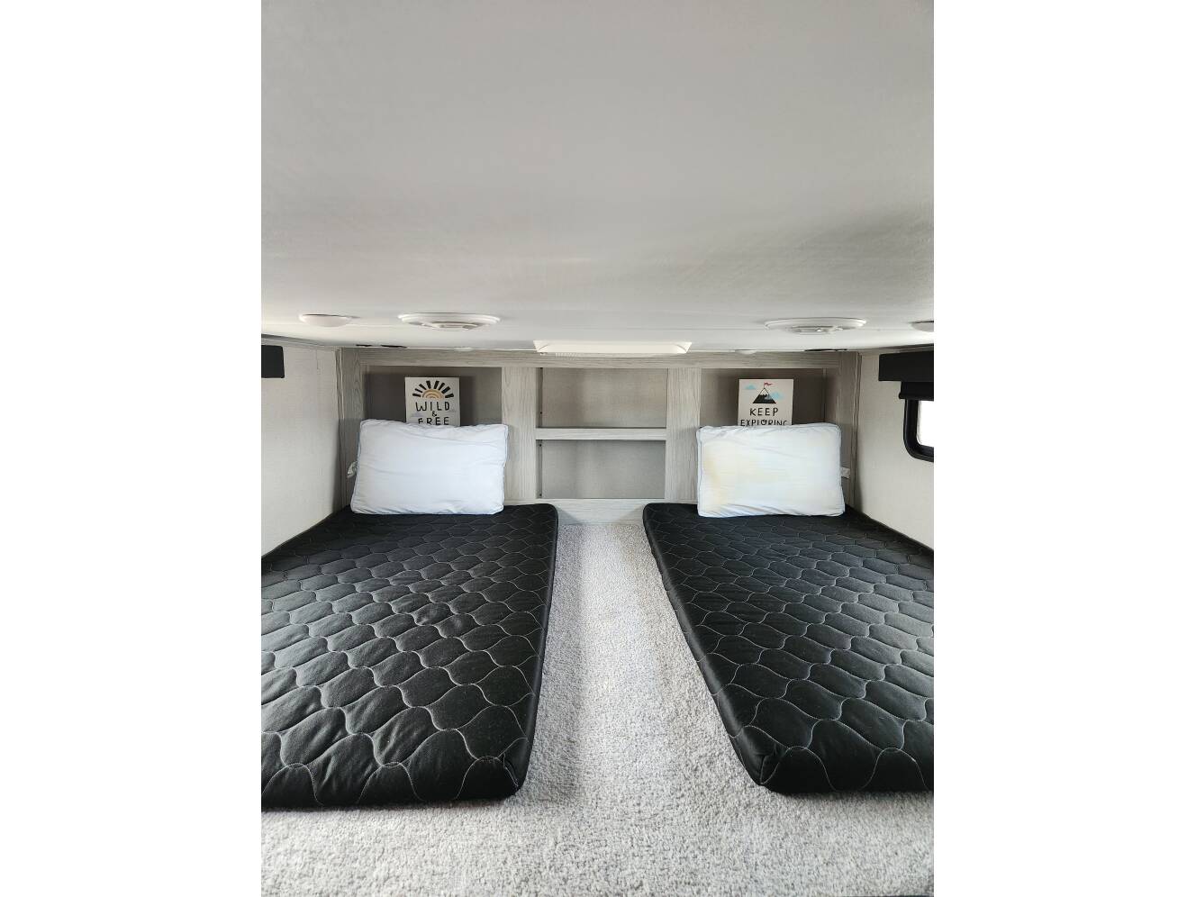 A photo of this 2023 Keystone MONTANA HIGH COUNTRY 377FL