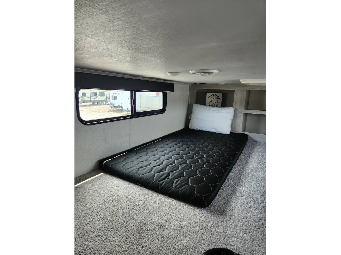 A photo of this 2023 Keystone MONTANA HIGH COUNTRY 377FL