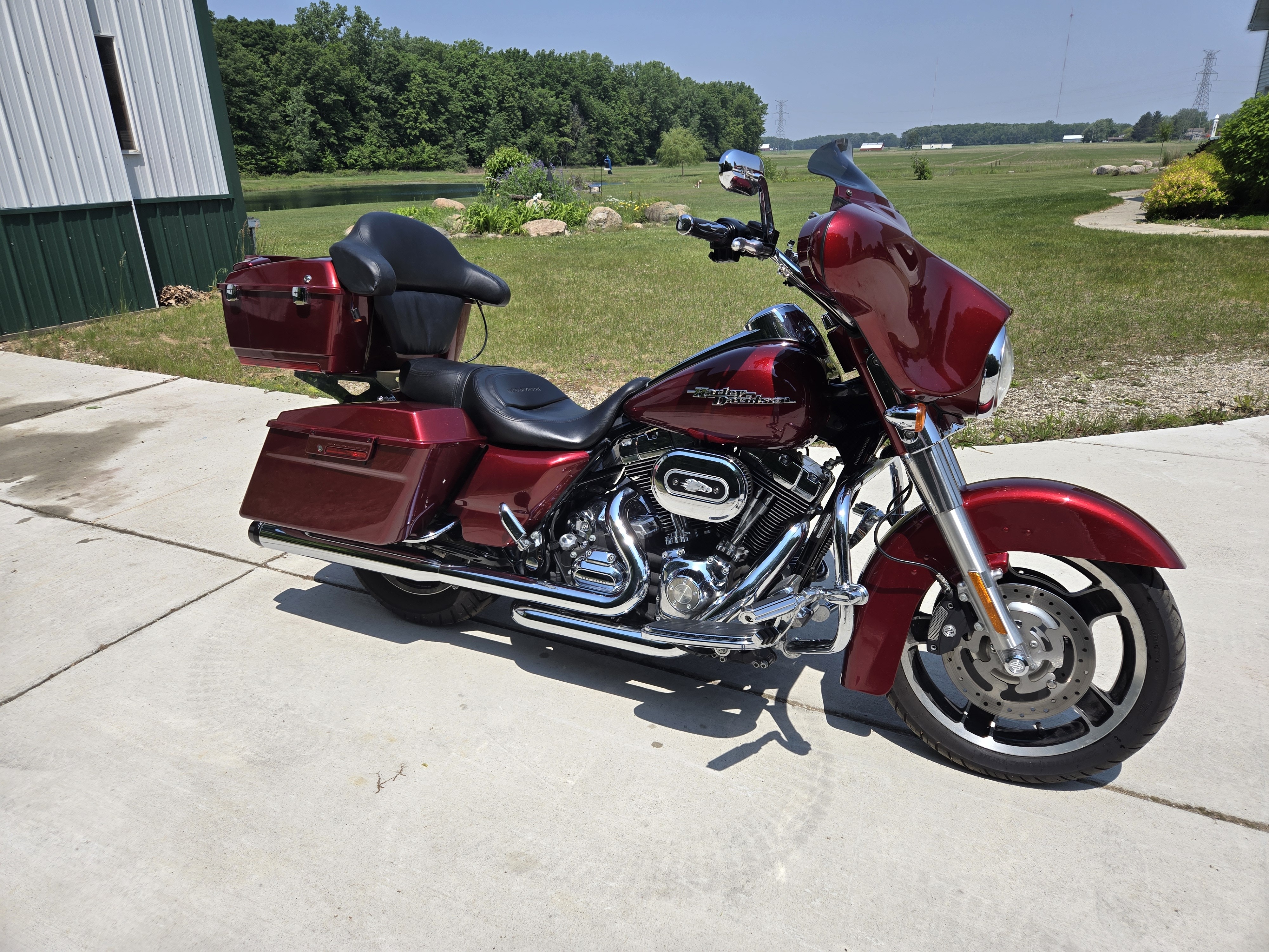 2010 Harley-Davidson STREET GLIDE FLHX FLHX in Chesaning, MI