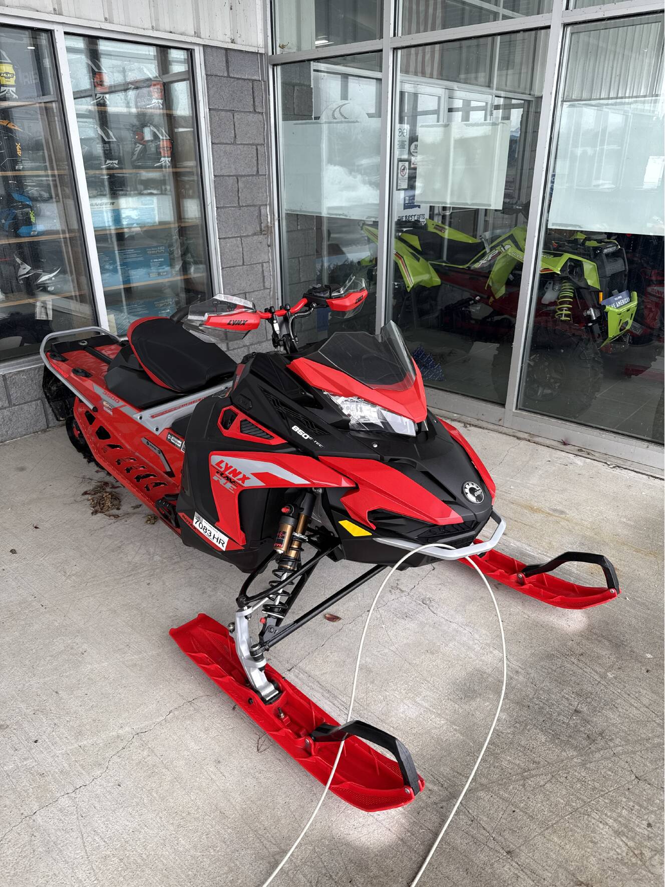 A photo of this 2022 Lynx RAVE RE 850 E-TEC Ice Ripper XT 1.5 M.S./E.S.