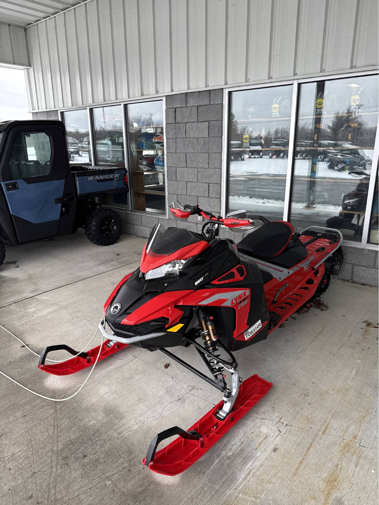 A photo of this 2022 Lynx RAVE RE 850 E-TEC Ice Ripper XT 1.5 M.S./E.S.