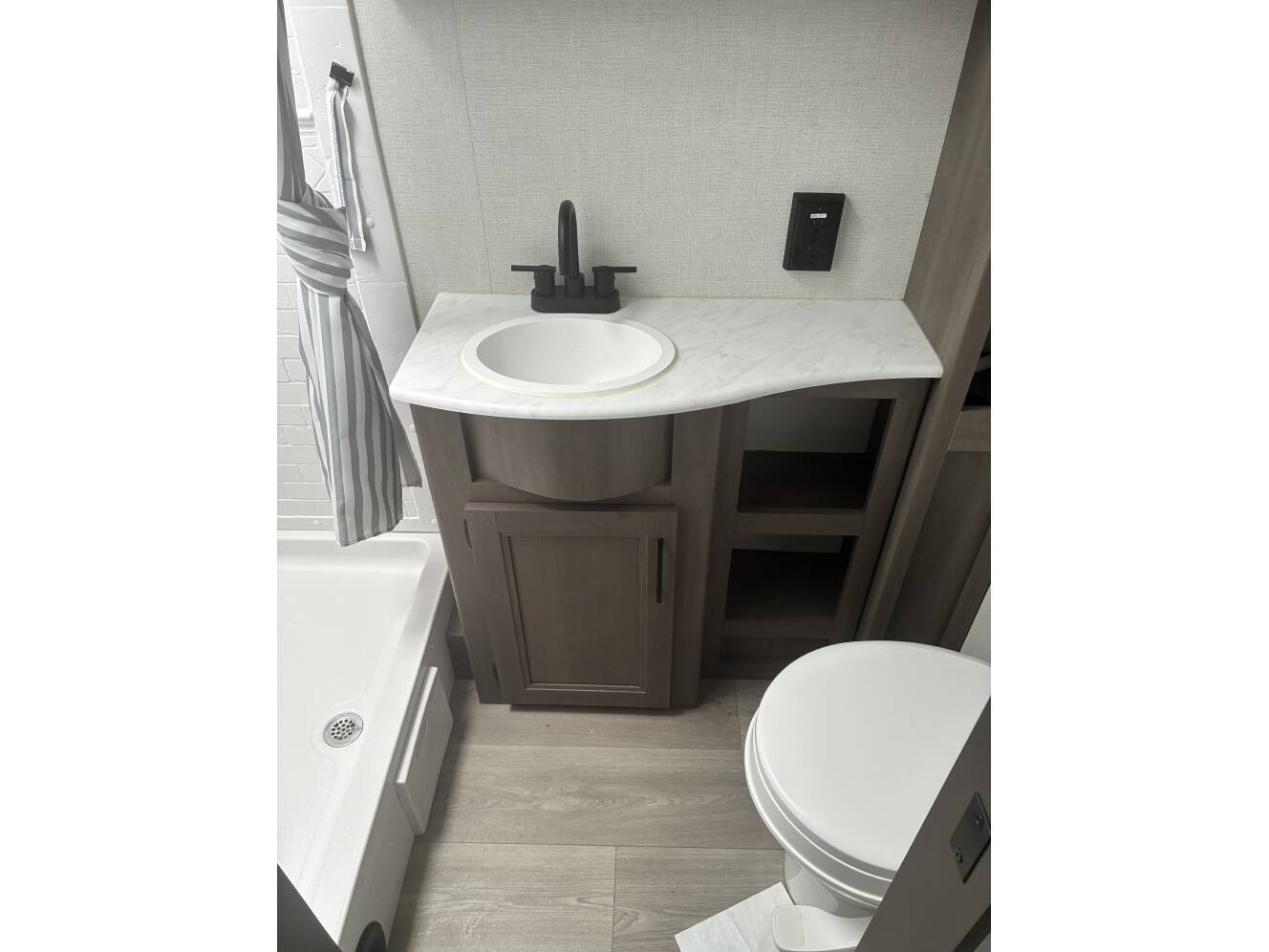 A photo of this 2025 Grand Design TRANSCEND XPLOR