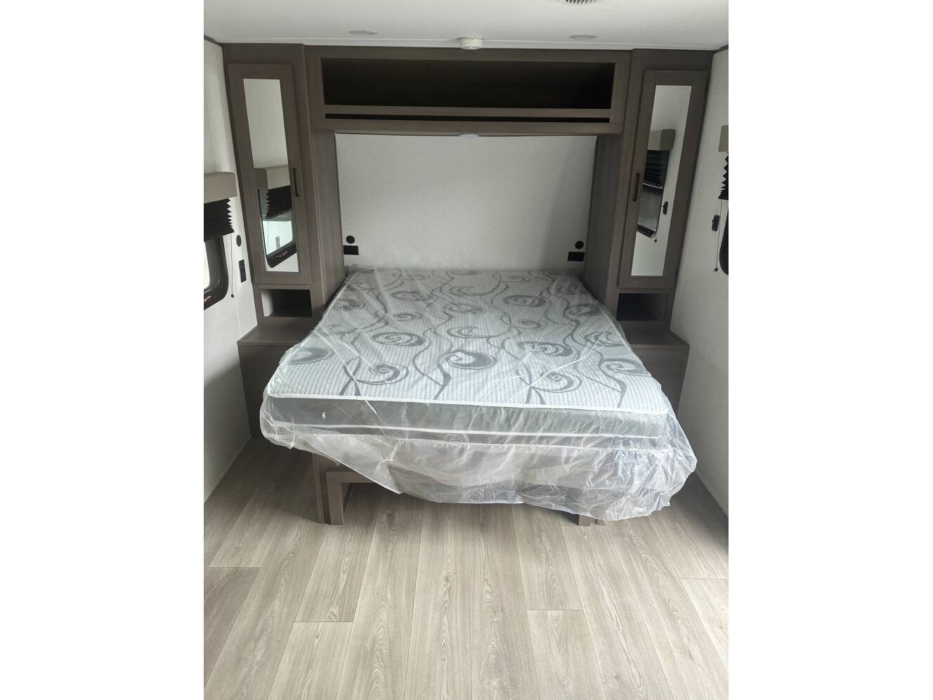 A photo of this 2025 Grand Design TRANSCEND XPLOR