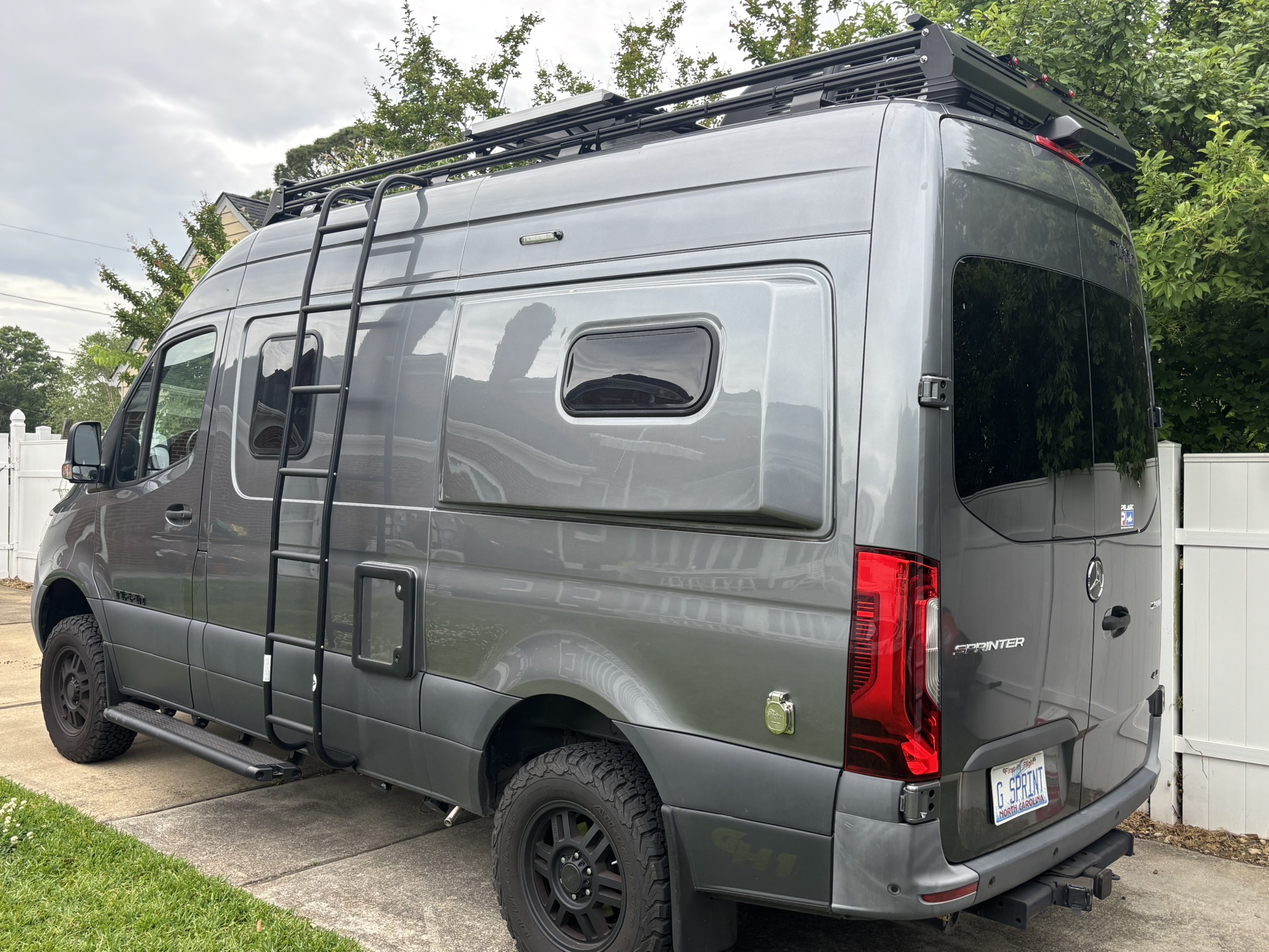 2023 Tiffin Motorhomes GH1 BASE RV