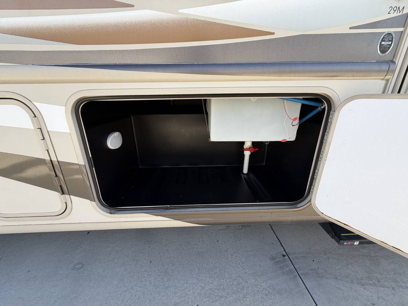 A photo of this 2019 Thor Motor Coach WINDSPORT 29M