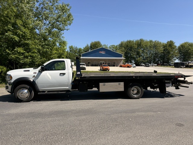2024 RAM 5500 TRADESMAN in Pataskala, OH