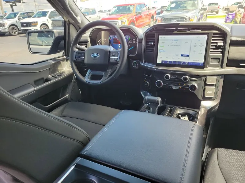2023 FORD F150