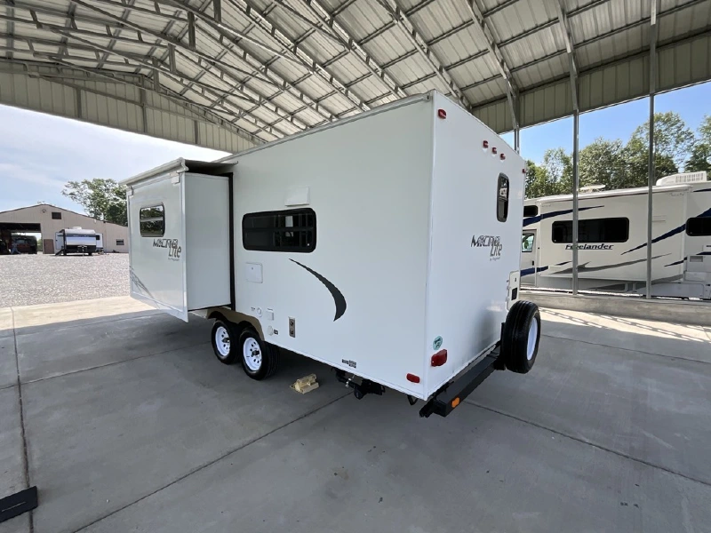 2012 FOREST RIVER FLAGSTAFF MICRO LITE 25DS