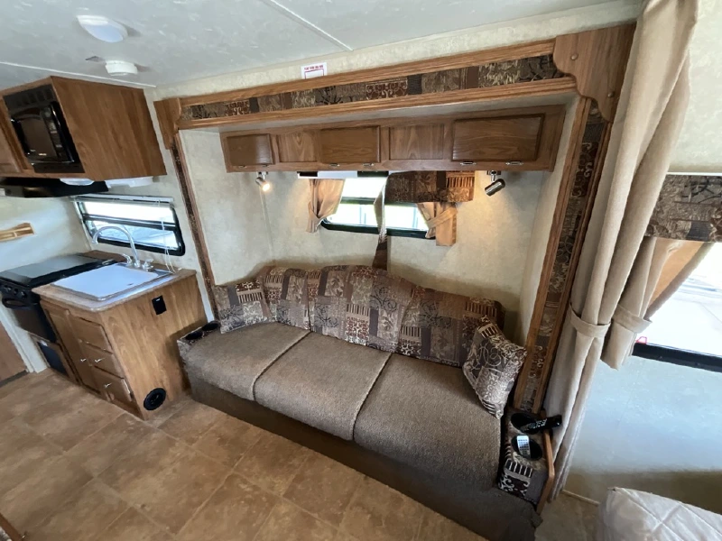 2012 FOREST RIVER FLAGSTAFF MICRO LITE 25DS