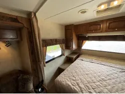 2012 FOREST RIVER FLAGSTAFF MICRO LITE 25DS