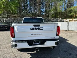 2021 GMC SIERRA
