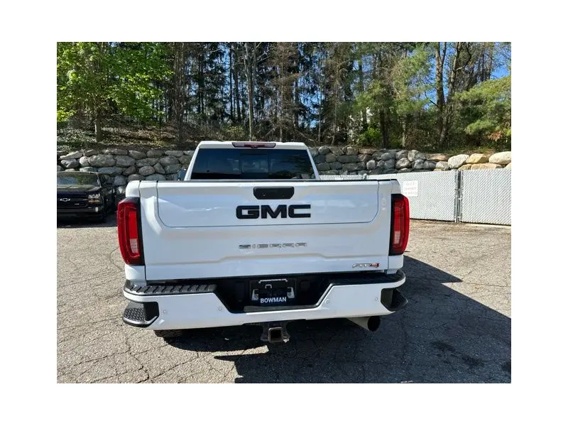 2021 GMC SIERRA