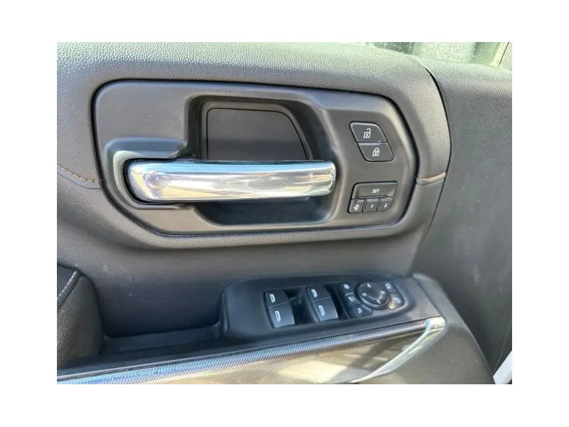 2021 GMC SIERRA