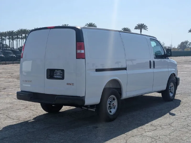 2026 GMC SAVANA G2500