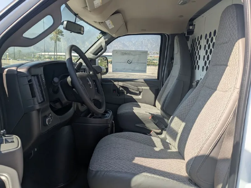 2026 GMC SAVANA G2500