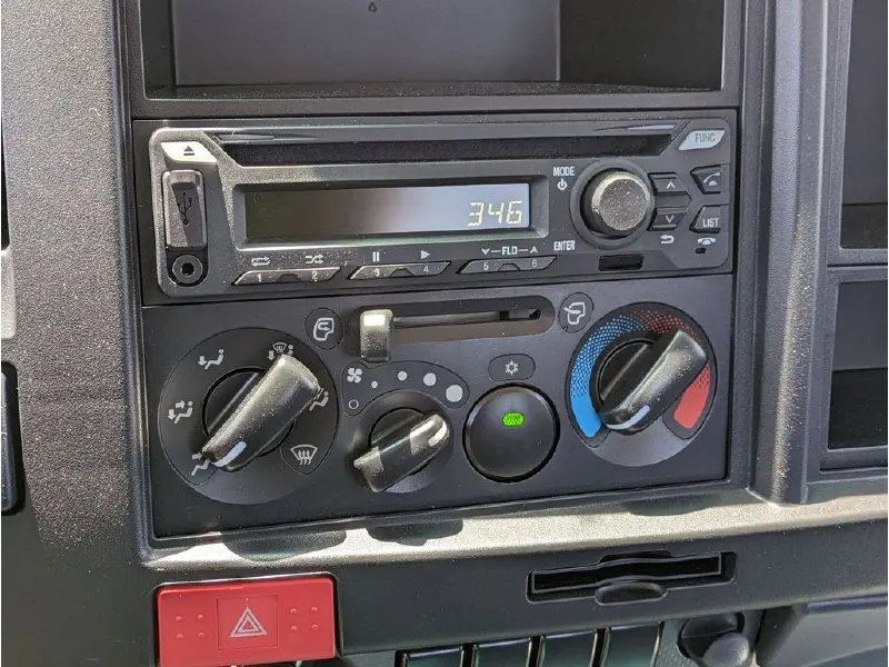 2025 ISUZU NPR