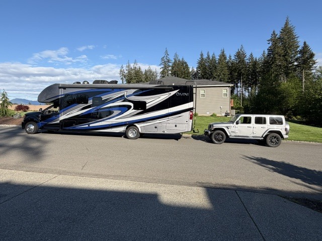 2023 Thor Motor Coach OMNI SUPER C BT36 RV