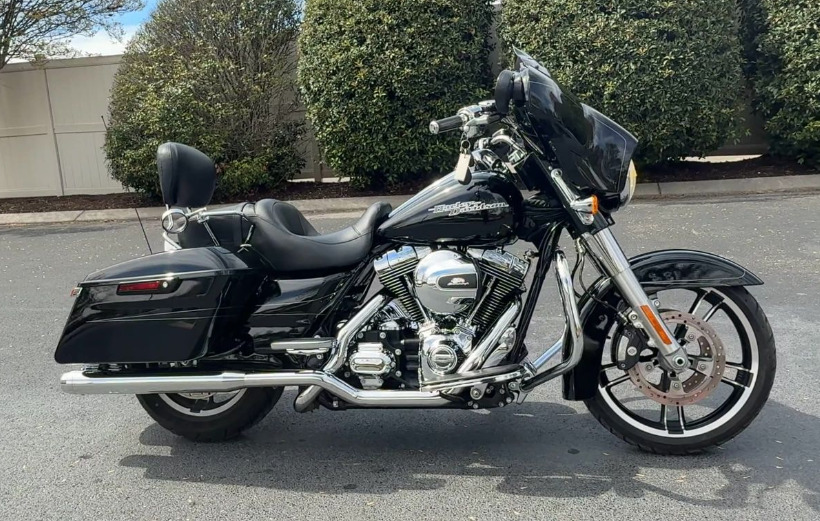 2014 Harley-Davidson STREET GLIDE FLHXS BASE in East Ridge, TN