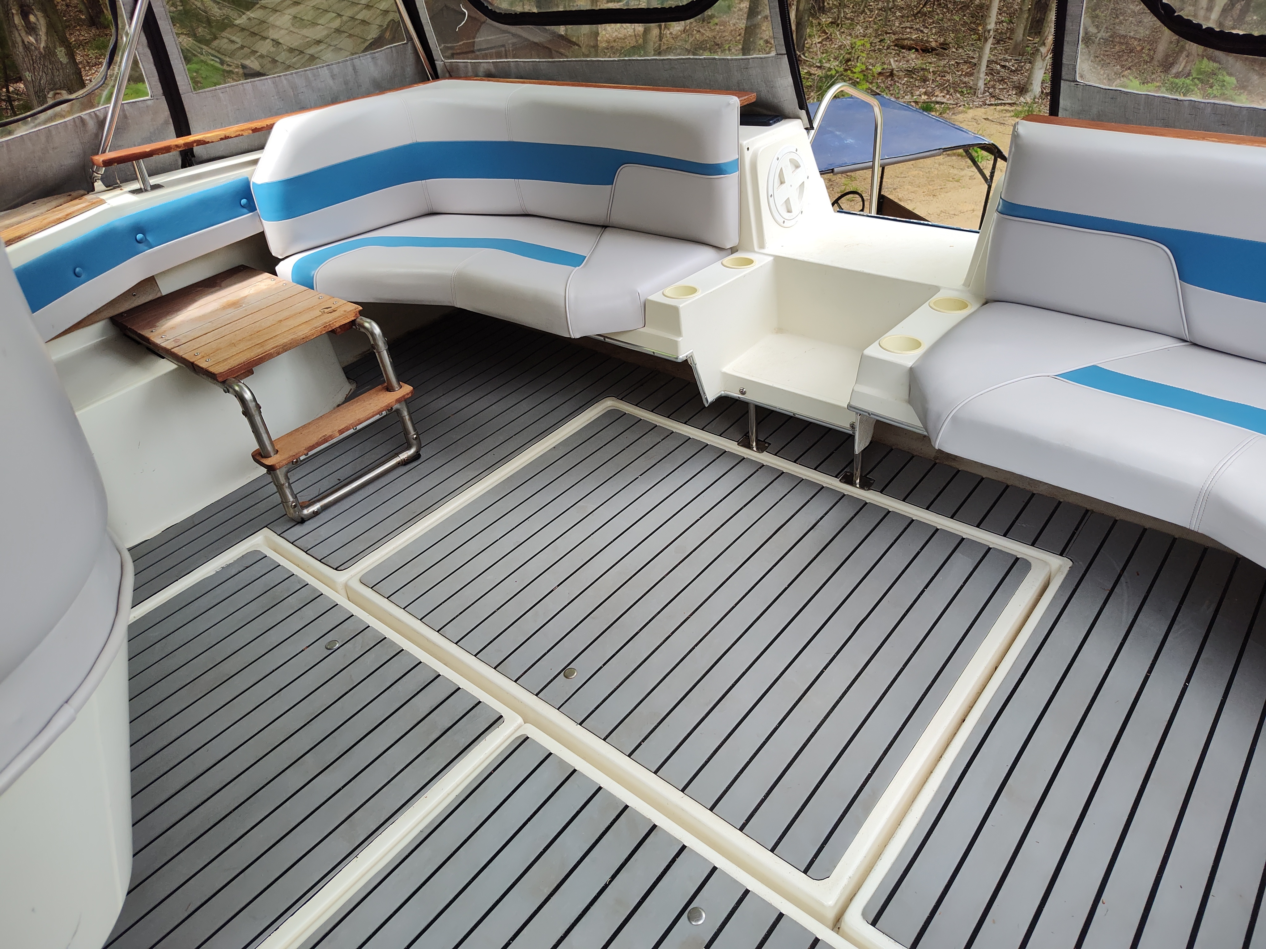 1988 Cruisers 3360 Esprit in west olive MI