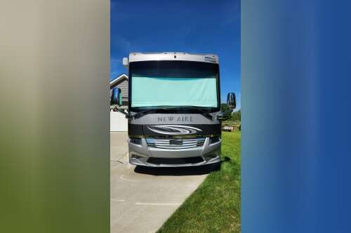2019 Newmar NEW AIRE 3345 in fowlerville MI