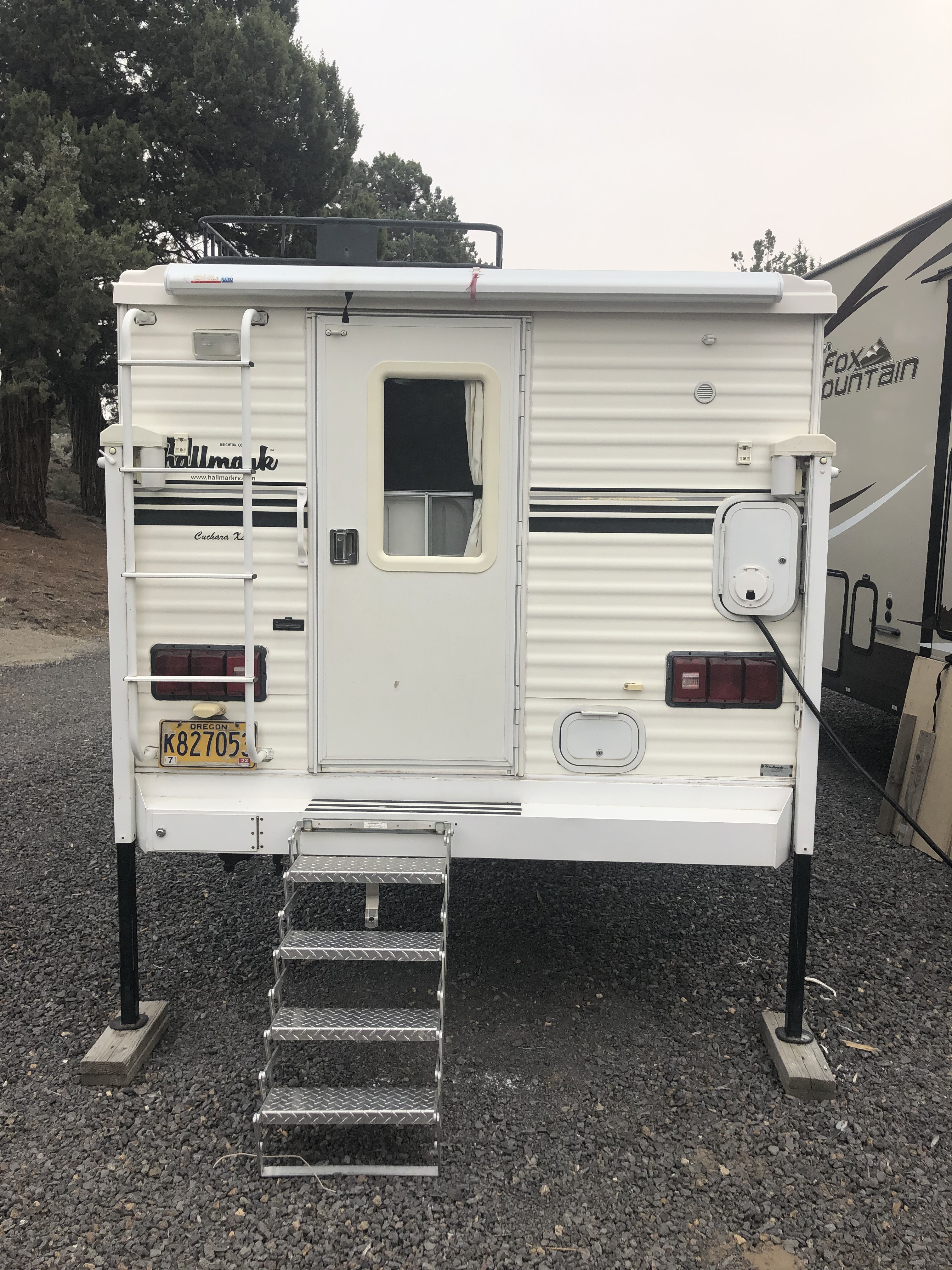 2004 Haulmark CUCHARA in bend OR
