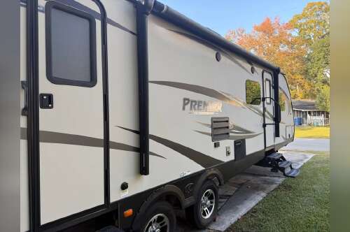 2016 Keystone PREMIER 31BKPR in charleston SC