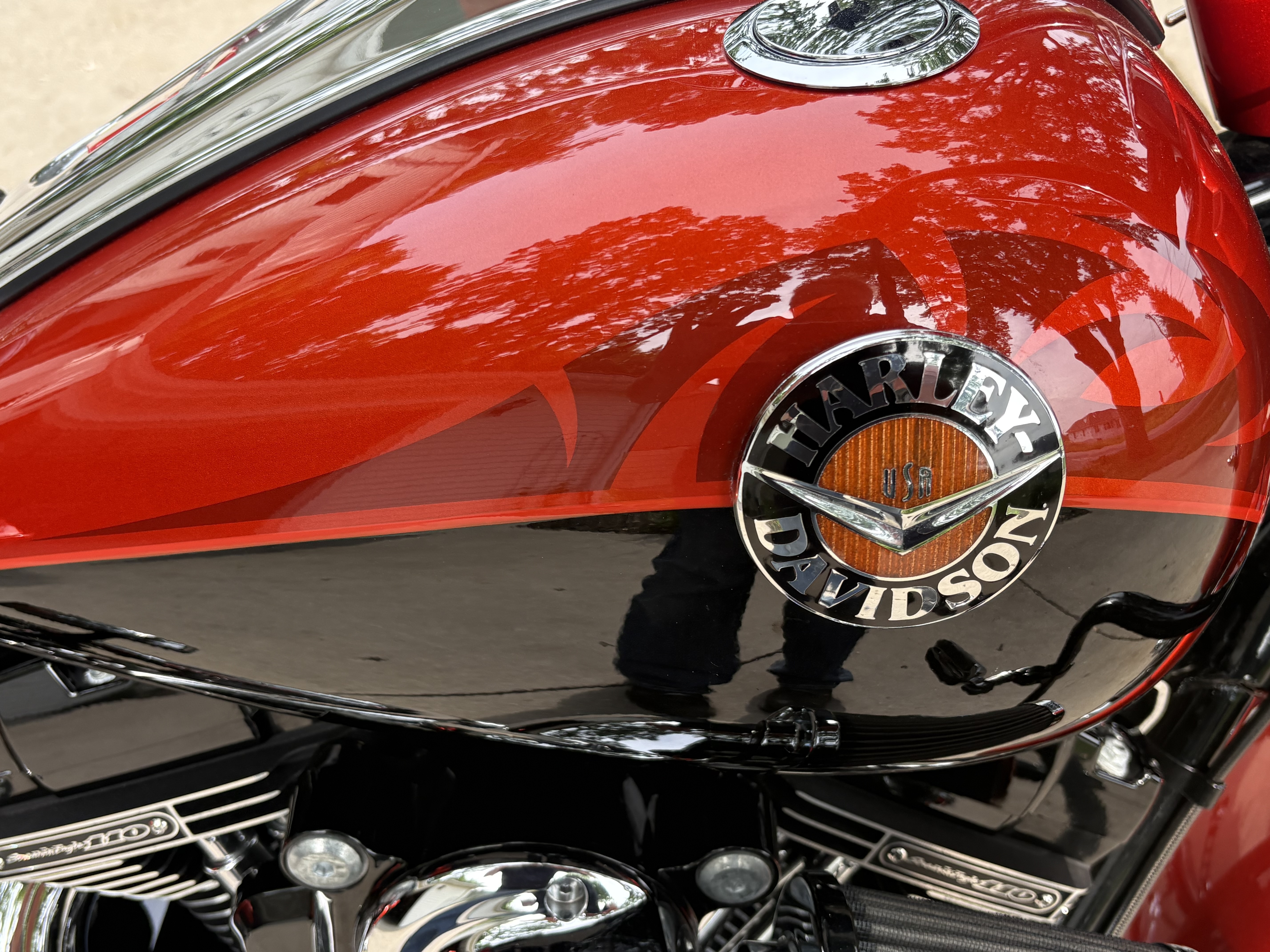 2014 Harley-Davidson ROAD KING CVO CVO in Sheboygan Falls, WI