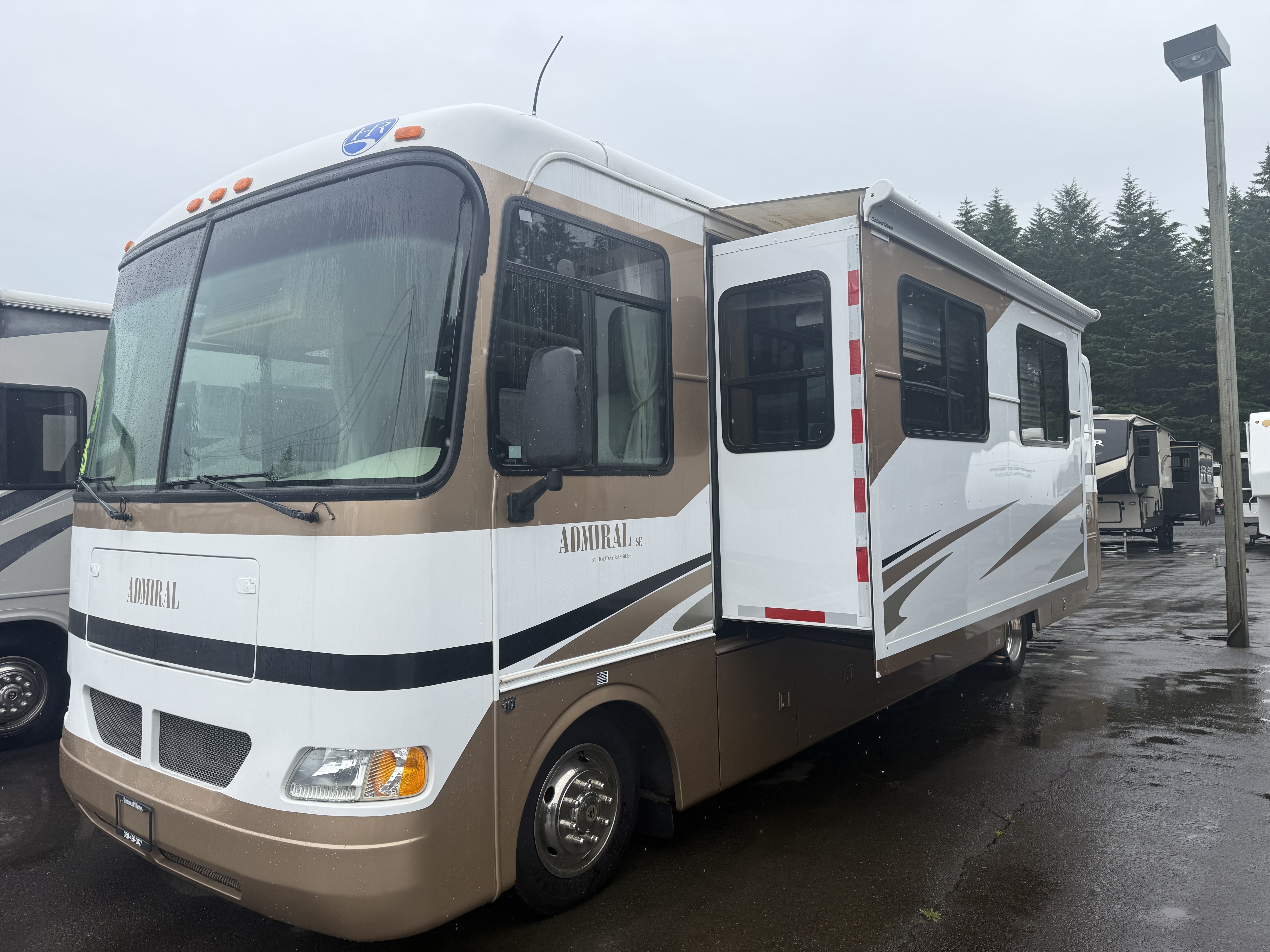 2005 Holiday Rambler Admiral 33 PBD in shelton WA