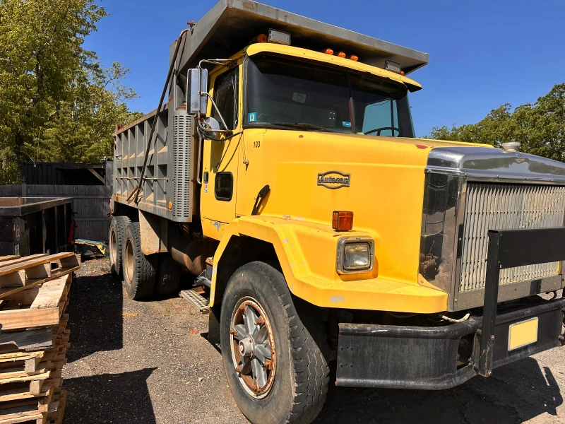 1988 AUTOCAR DK64B