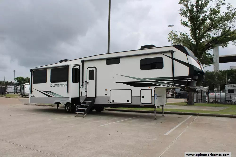 2023 Kz Durango 333RLT in houston TX