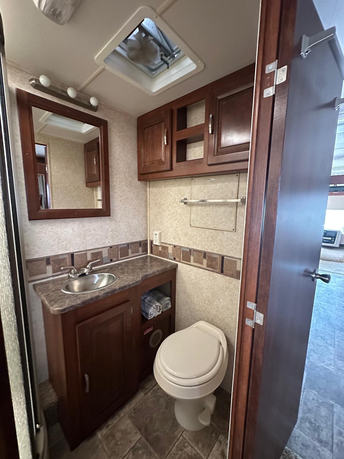 2013 Forest River GEORGETOWN 351BH in perris CA