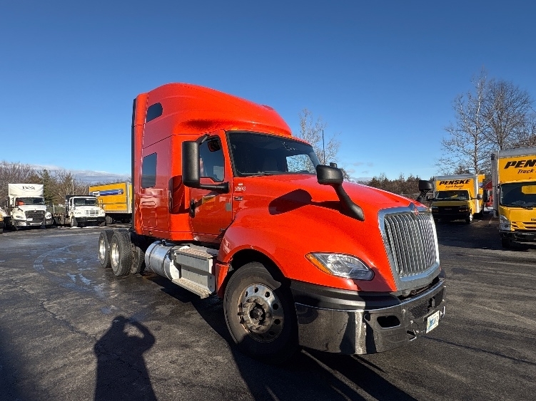 2021 INTERNATIONAL LT625 in Montgomery, NY