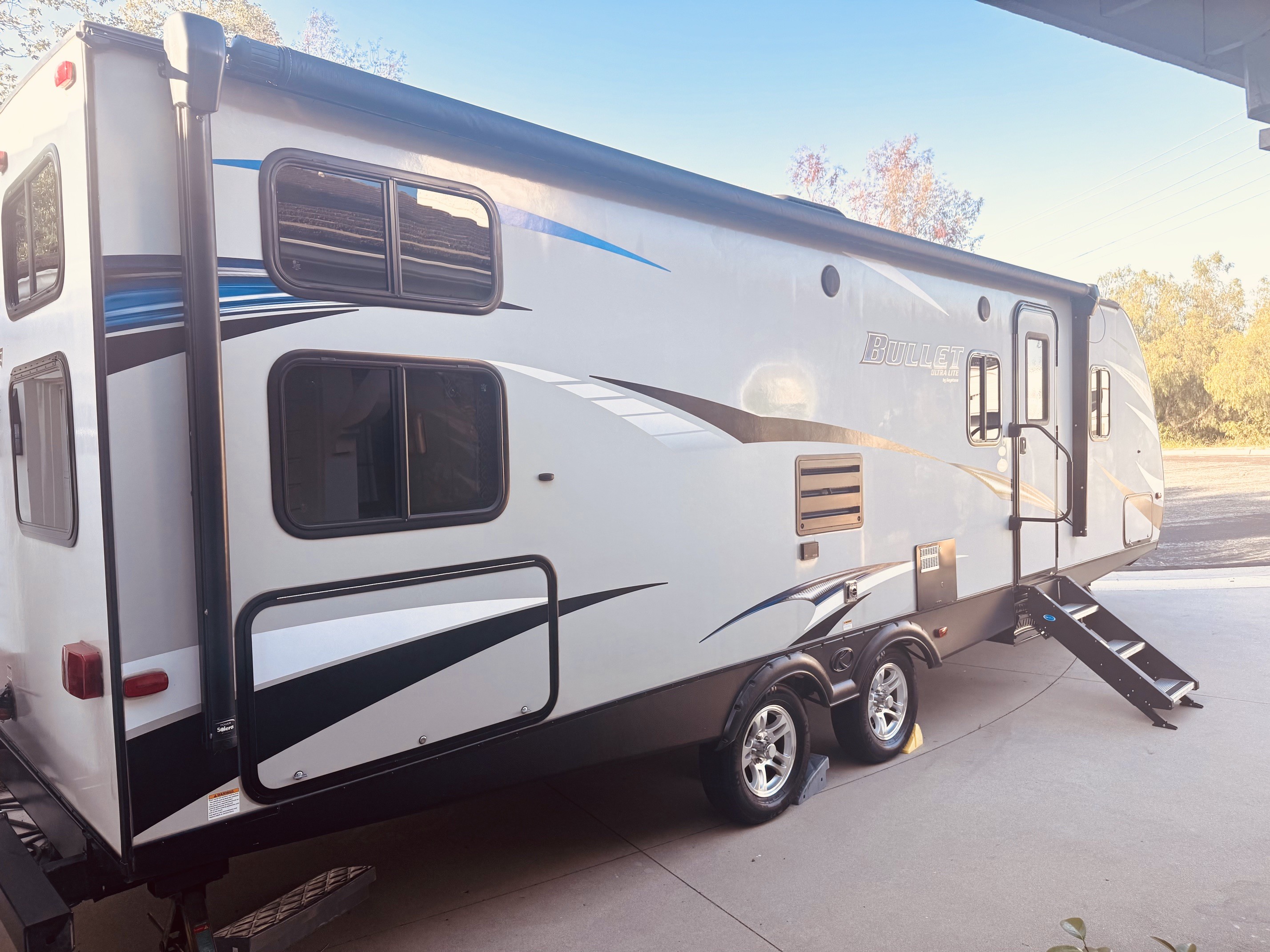 2019 Keystone BULLET ULTRA LITE 277BHS in moorpark CA