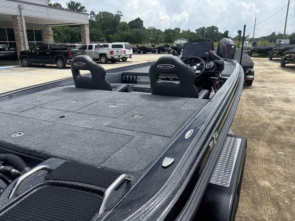 New 2027 Phoenix Bass Boats 721ZXL Pro Xp For Sale in Guntersville