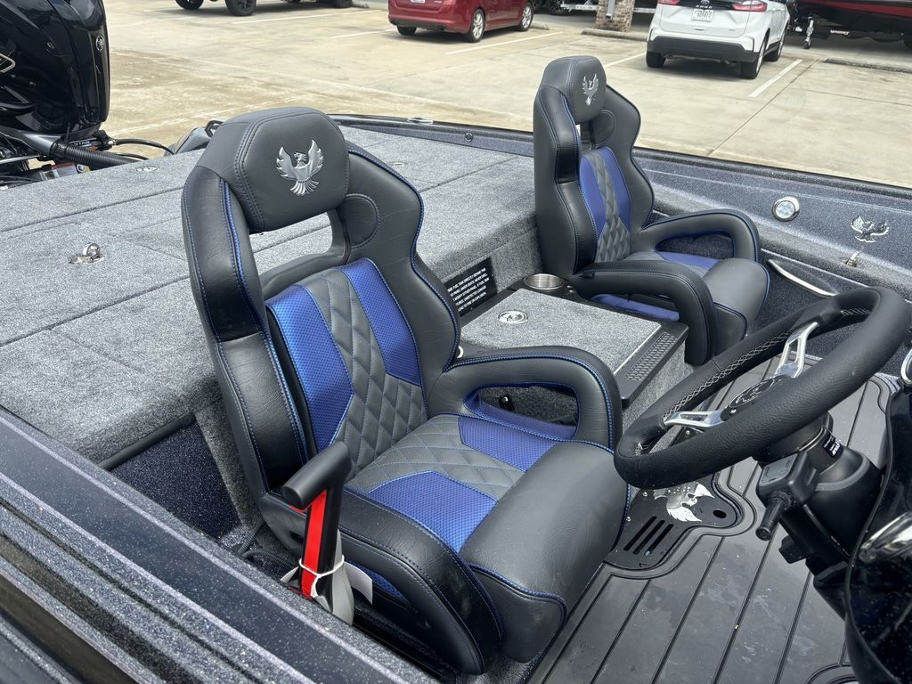New 2027 Phoenix Bass Boats 721ZXL Pro Xp For Sale in Guntersville
