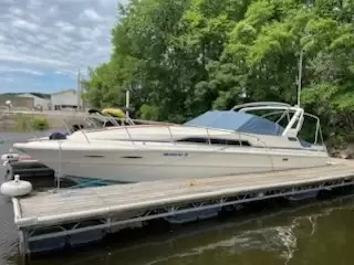 1985 Sea Ray 340DA in la crosse WI