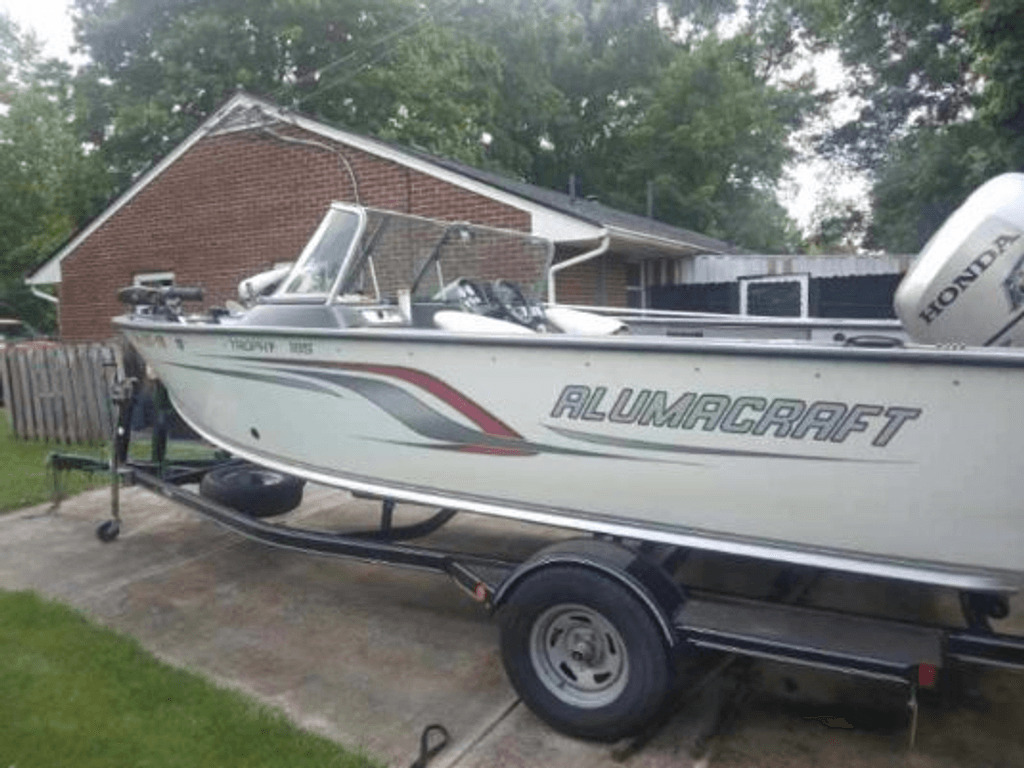 2011 Alumacraft Trophy 185 in beavercreek OH